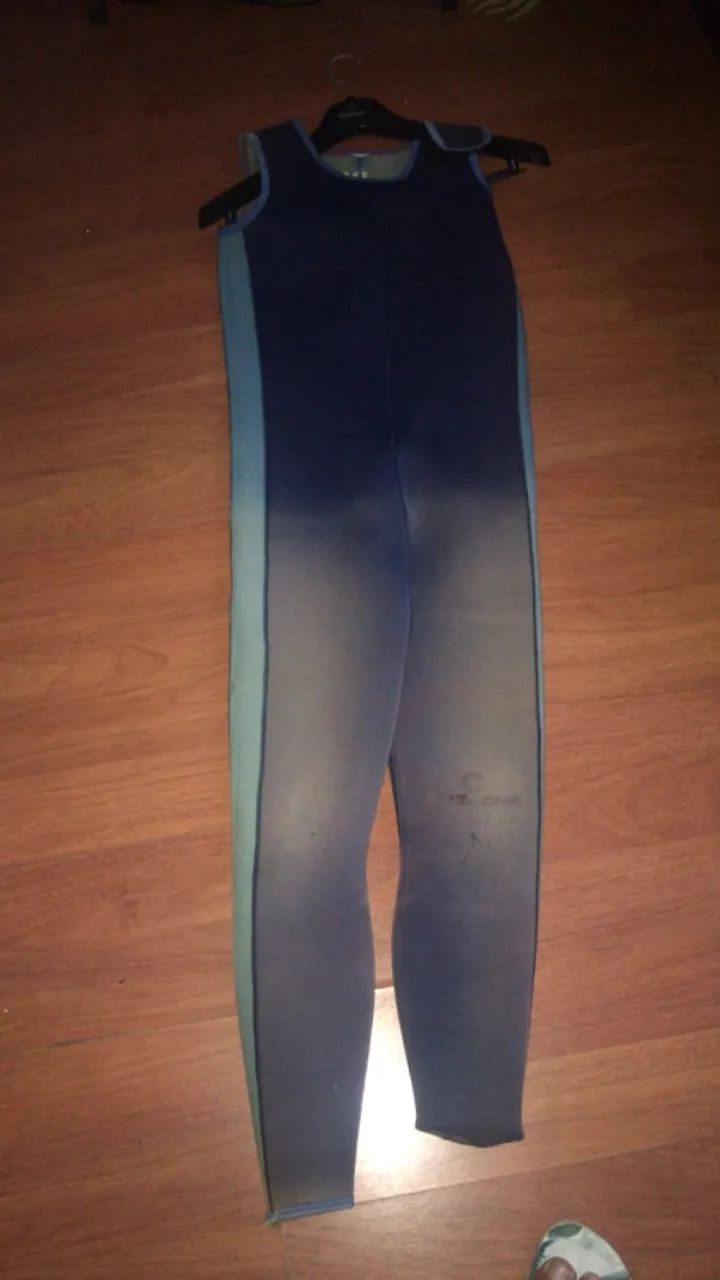 Roupa de mergulho  - Foto 2