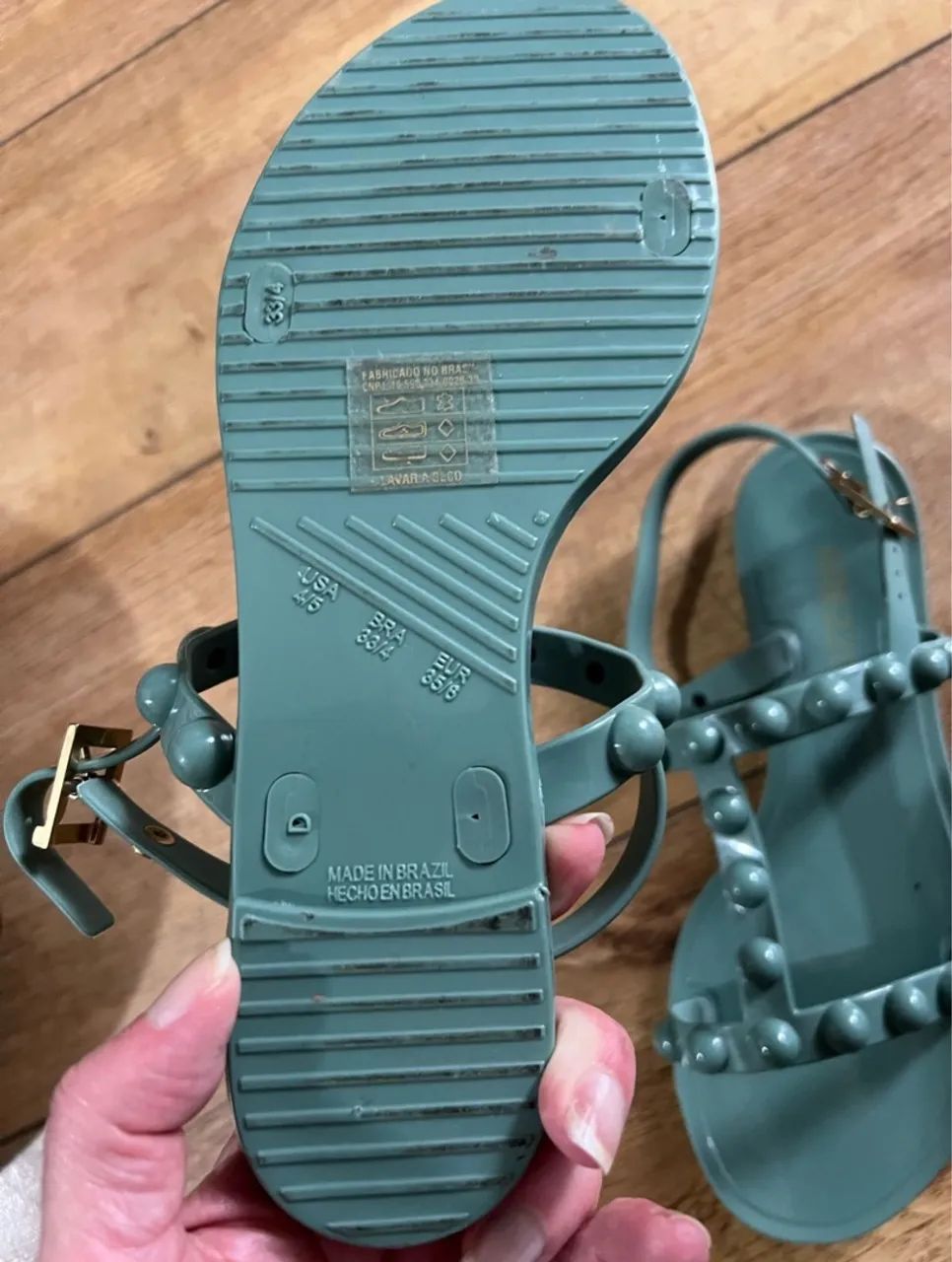 Sandália Feminina com Detalhes - Conforto e Estilo! - Foto 2