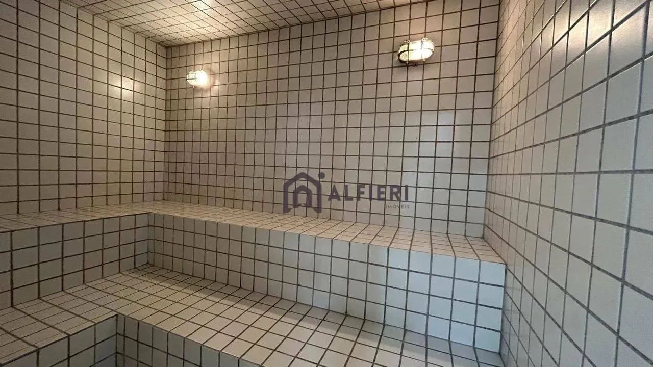 Alphaville residencial Alpha 2 - Linda casa fundo para mata - Foto 4