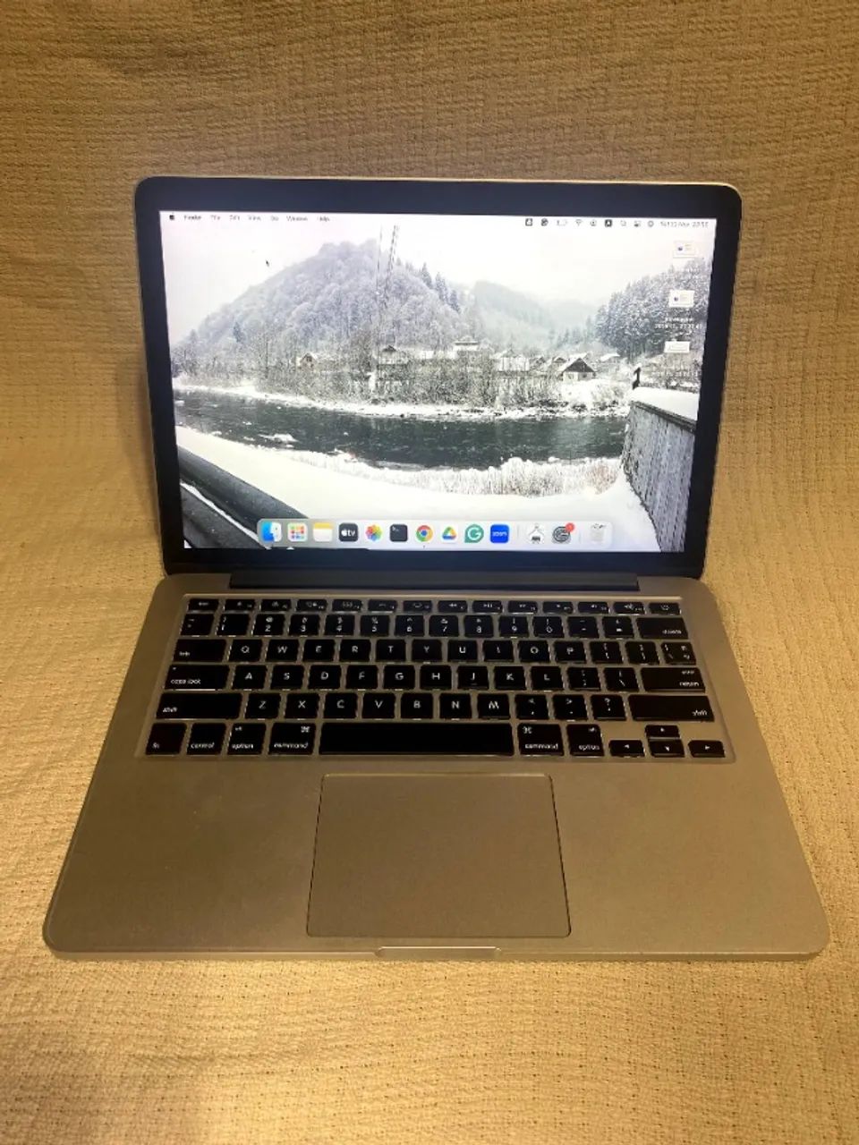 macbook pro i5 2015