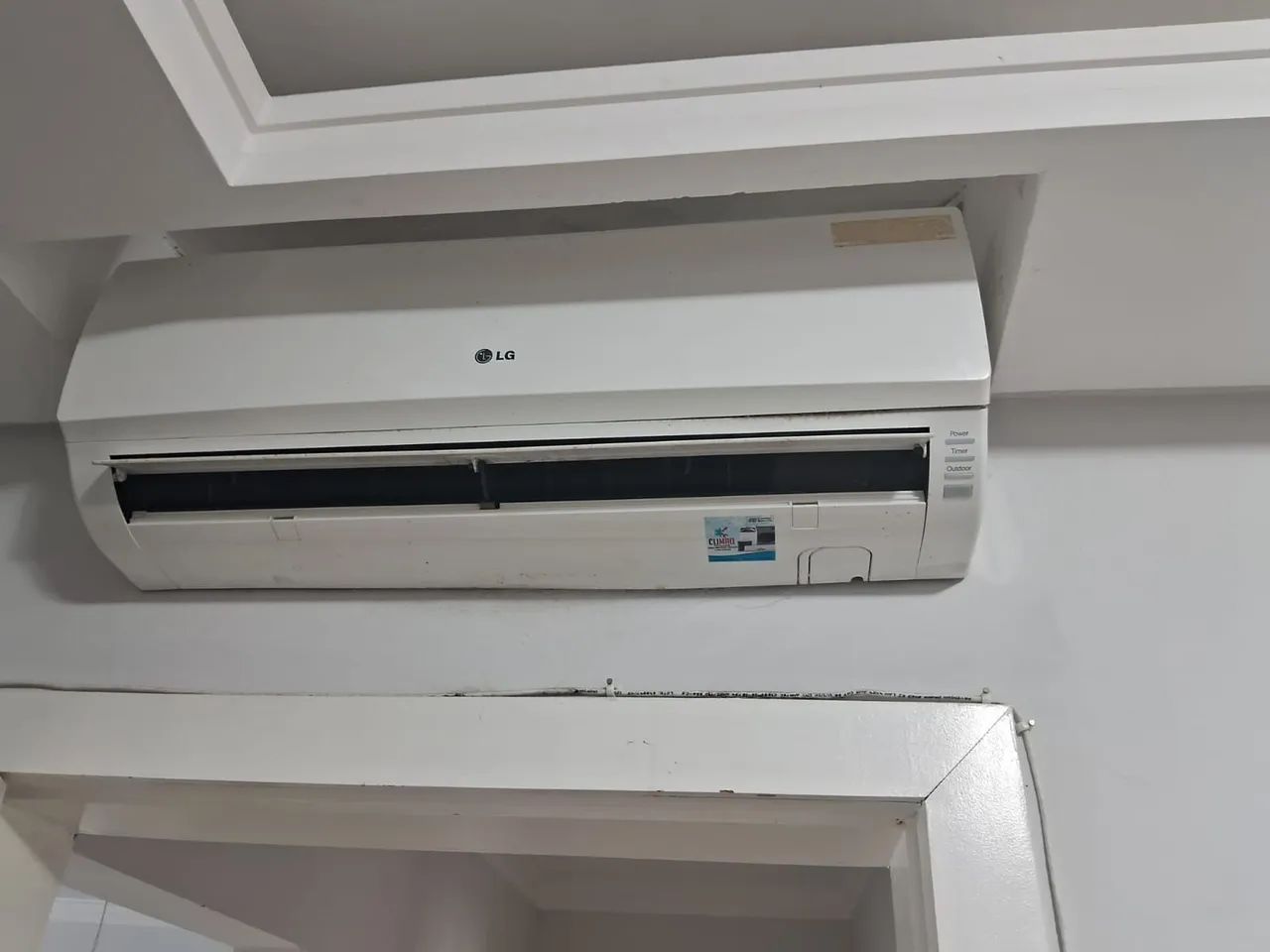 Ar Condicionado LG Split 12000 BTUs