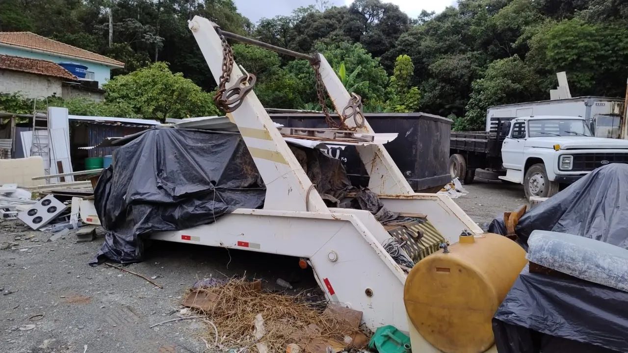 Poliguindaste Basco - Foto 6