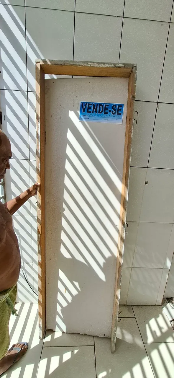 Porta de Alvenaria - Vende-se