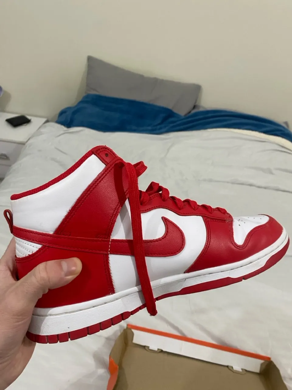 Nike Dunk High Vermelho e Branco - TAMANHO 41