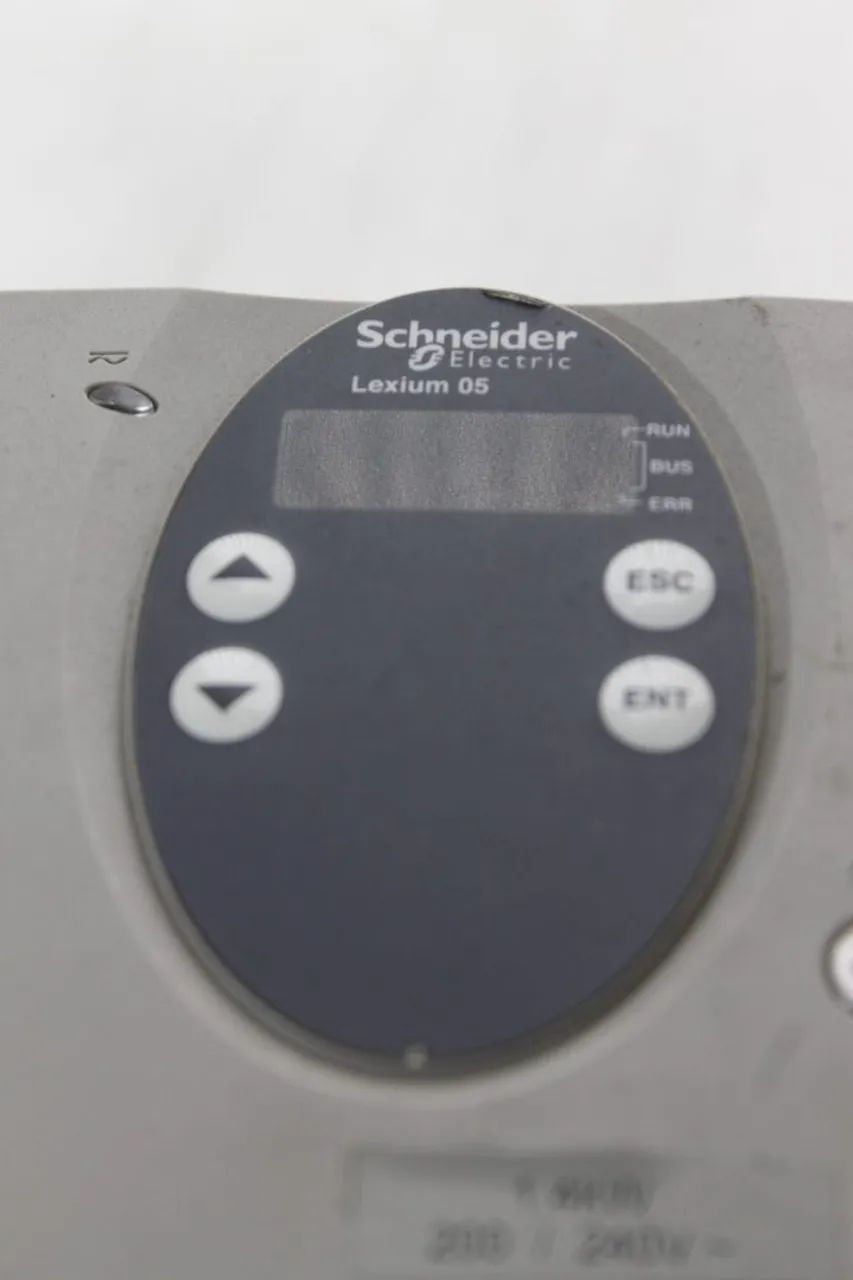 Inversor de Frequência Schneider Lexium 32 - Foto 2