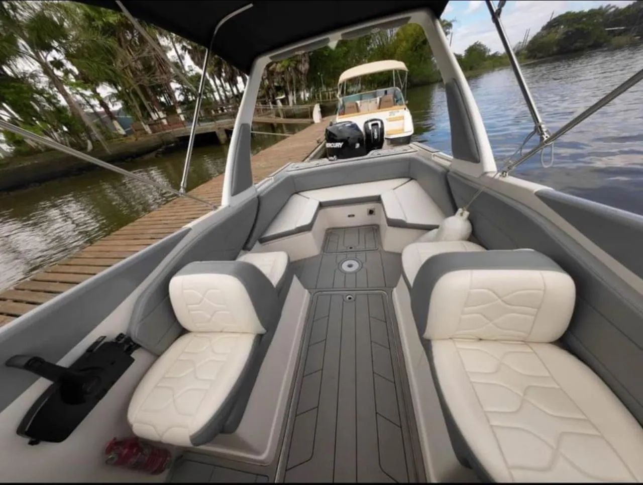 Lancha Runner 7500 - Foto 2