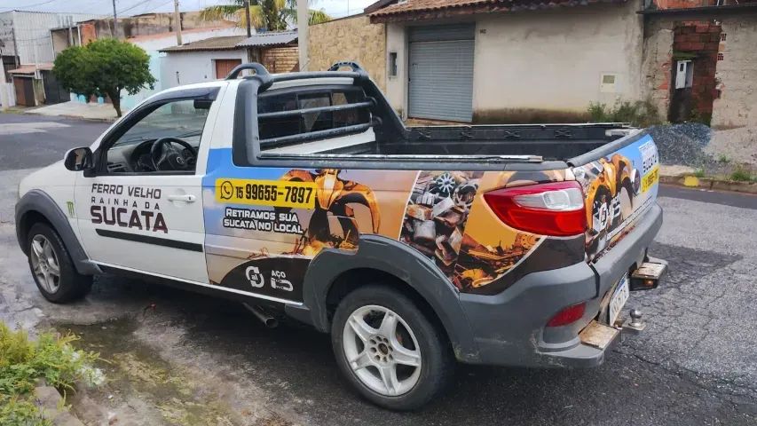 Envelopamento Automotivo, Gráfica e Adesivos - Foto 2
