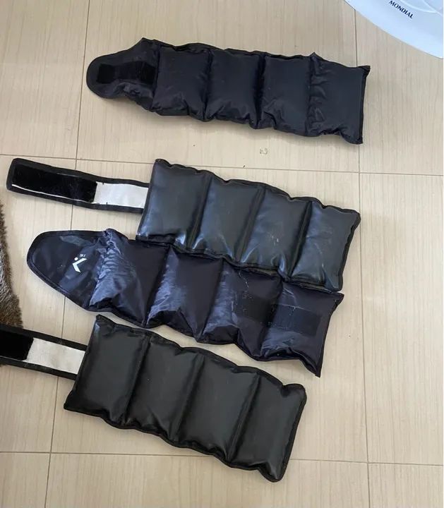 Par de Pesos para Pernas - Foto 2