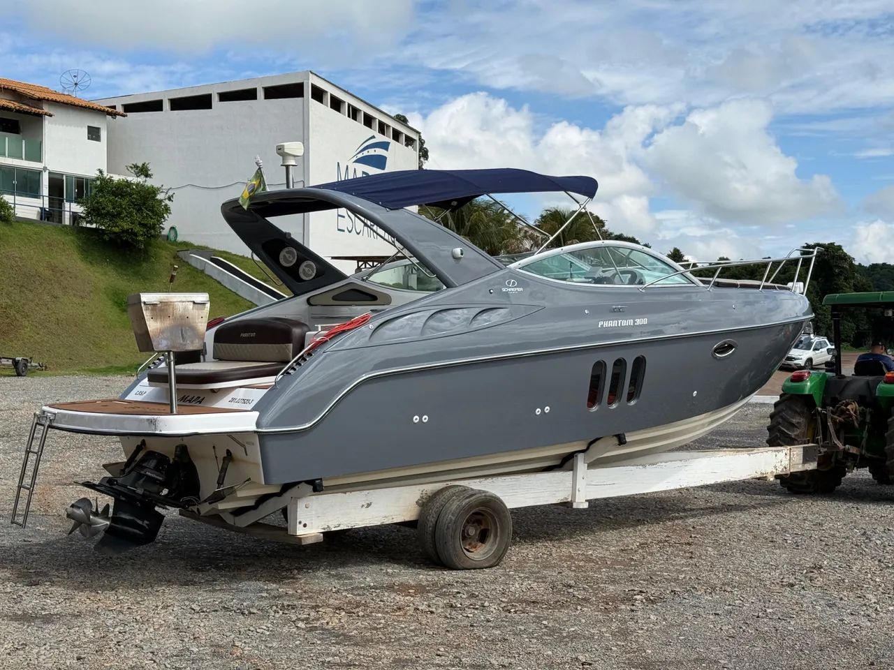 Phantom 300 com apenas 400hrs motor 380hp 2013 - Foto 2
