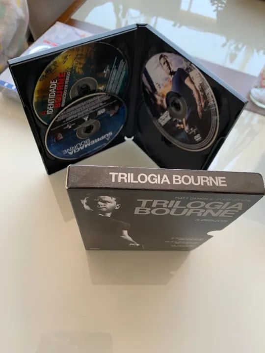 DVDs filmes 007 Um novo dia para morrer (DVD duplo) Uma noite no Museu 1 e 2 (DV - Foto 5