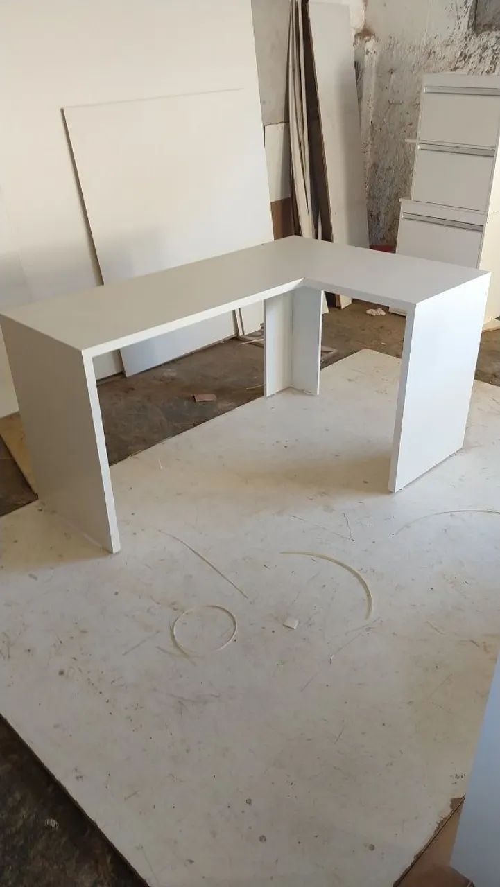 Mesa escrivaninha em L - Foto 4