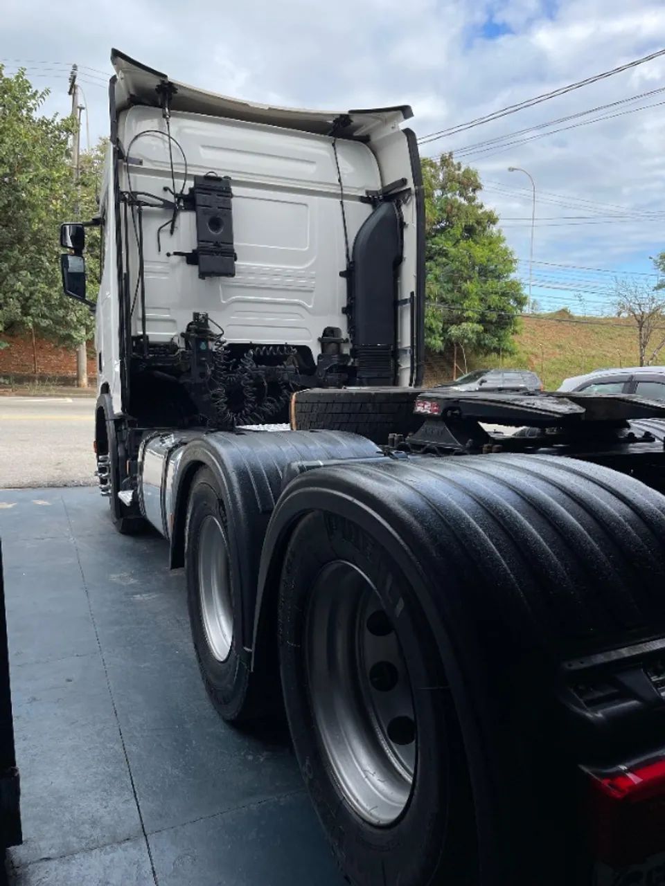 SCANIA R450 6X2 2022 C/ RETARDER E GELADEIRA R$580.000,00 - Foto 5