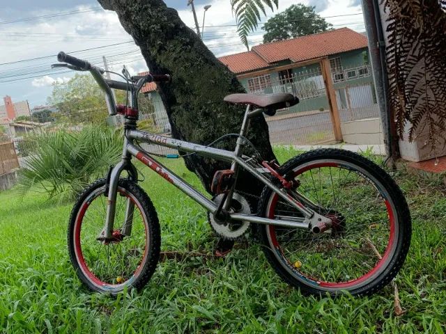 Bicicleta aro 20 prox free light - cromada 