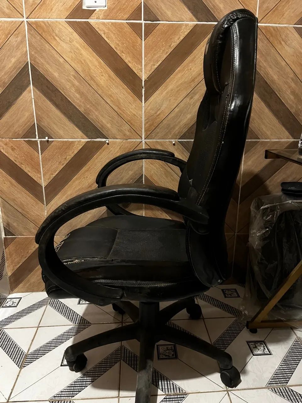 Vende-se Cadeira Gamer Dazz Elite  - Foto 3