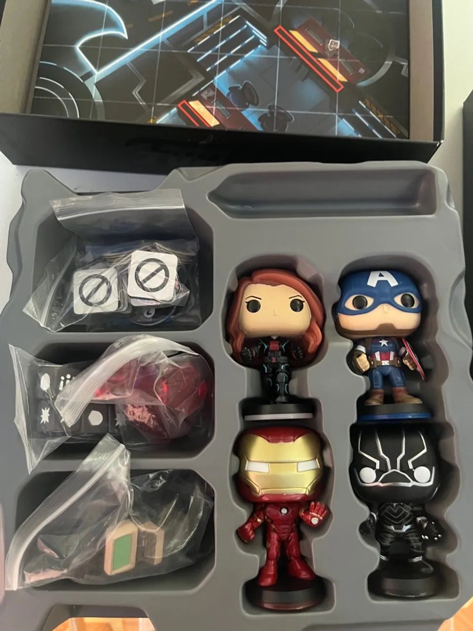 FunkoVerse - Marvel - Jogo de Tabuleiro Inglês  - Foto 5