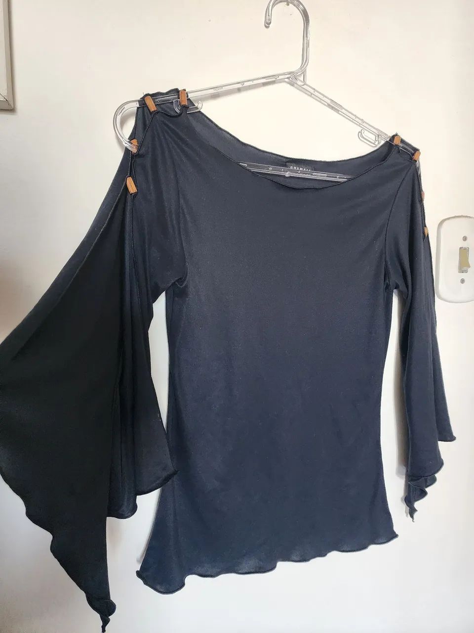 Blusa Preta para halloween