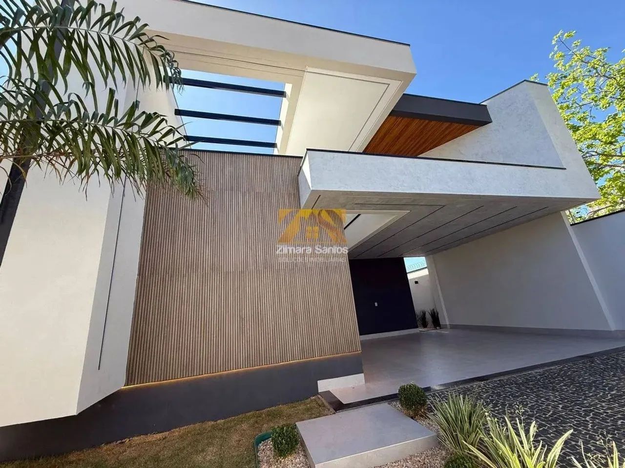 Casa Alto Padrão com 3 suítes plenas - 210 m² - 505 sul (ARSO 52) - Próximo ao Hospital Jo - Foto 2