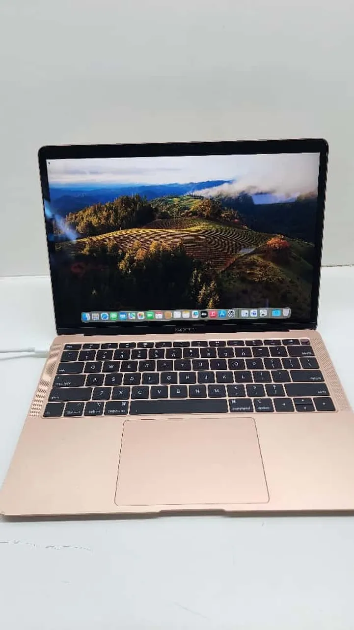 macbook air 2018 i5