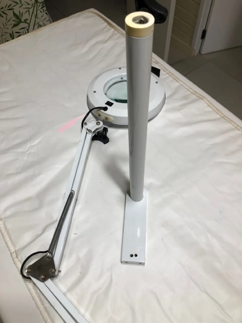 Lupa de Led pra estética