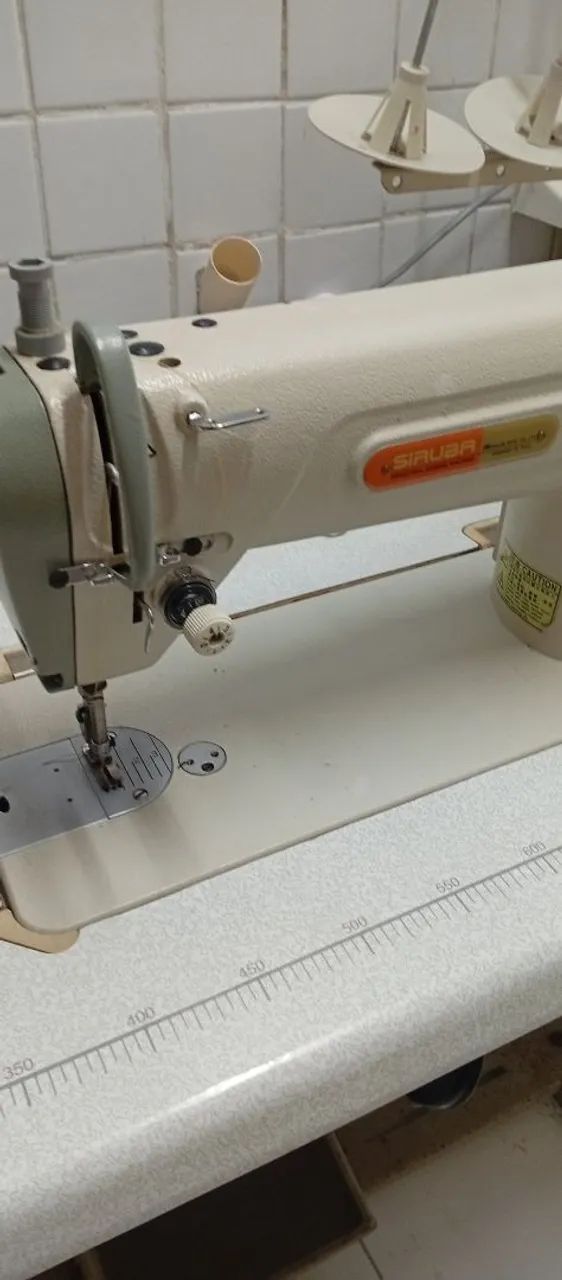 Máquina costura industrial