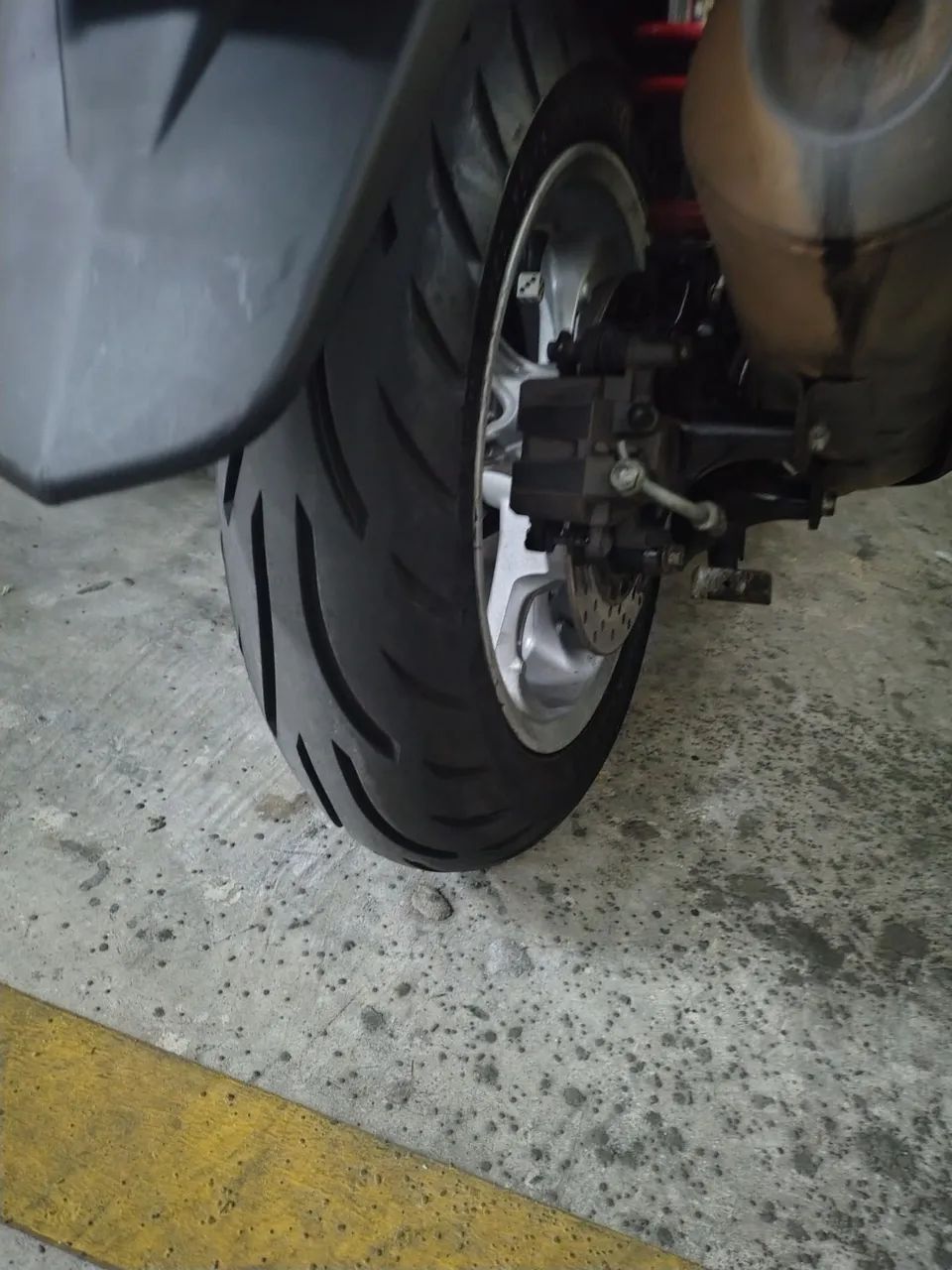 Nmax 160  conservada