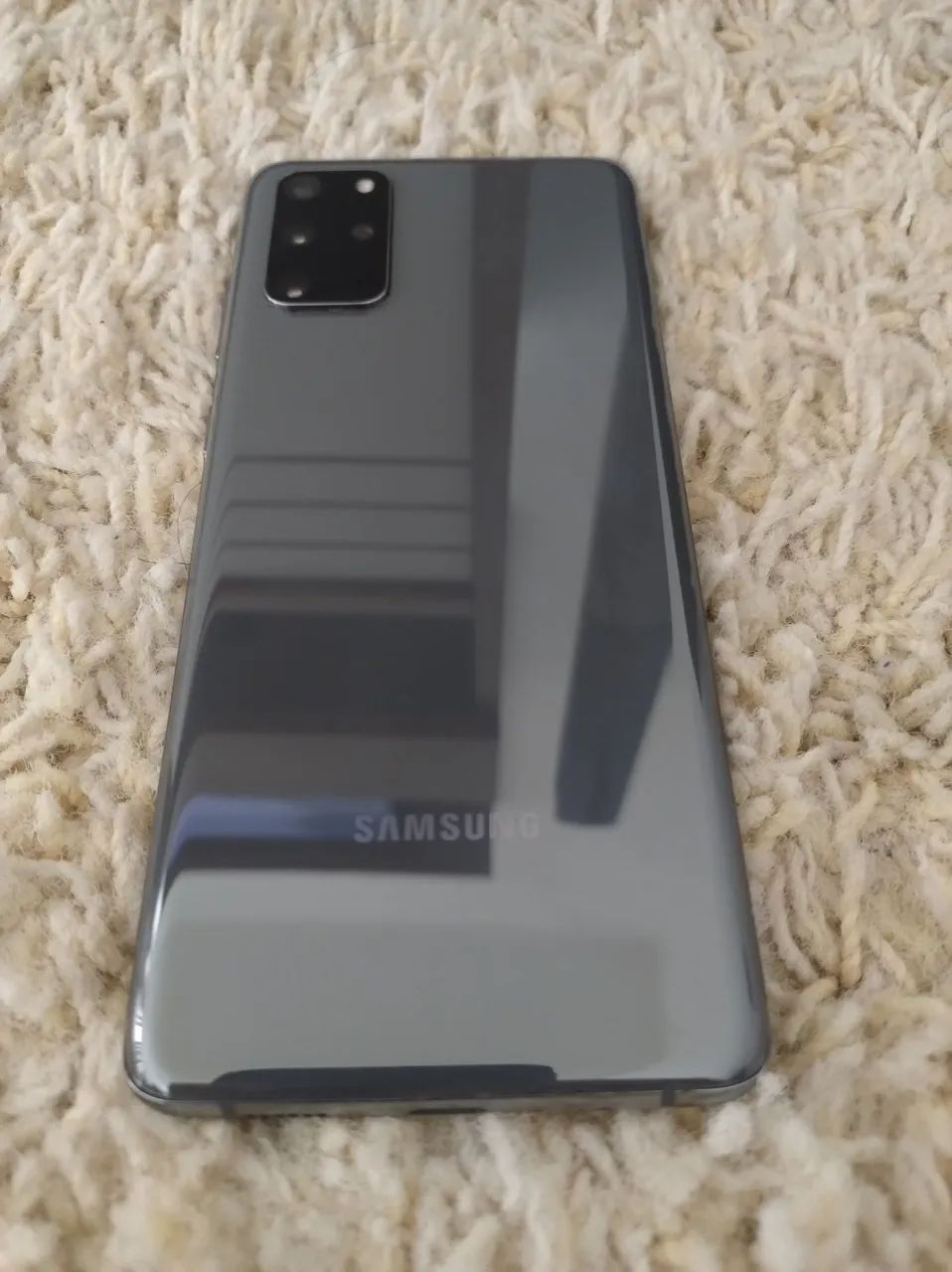 Sanssung S20+com linha na tela funcionando perfeitamente  - Foto 3