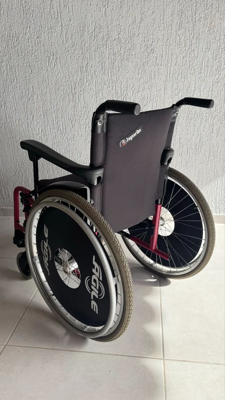 Cadeira de rodas  - Foto 2