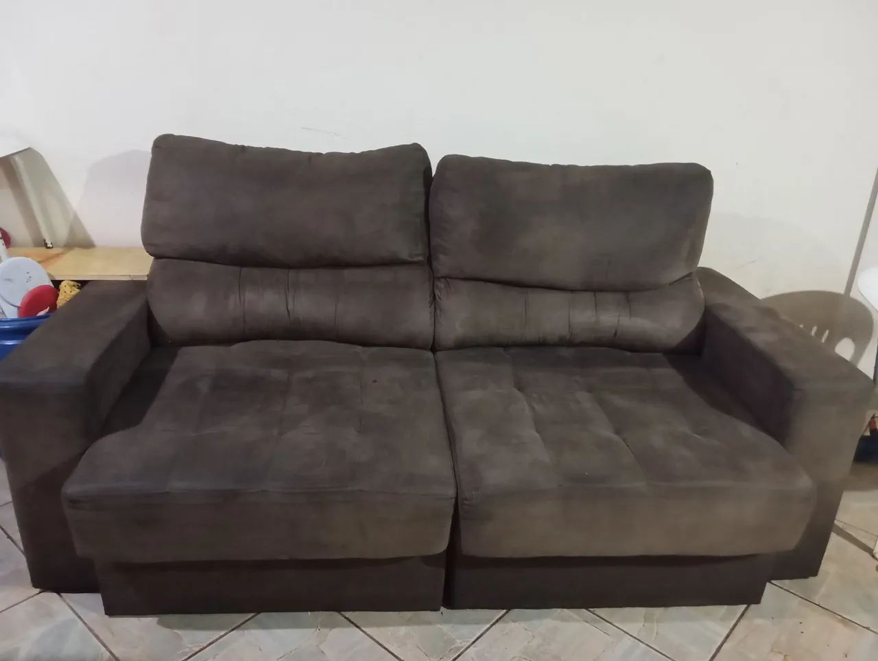 Vendo sofá dois lugares  - Foto 2
