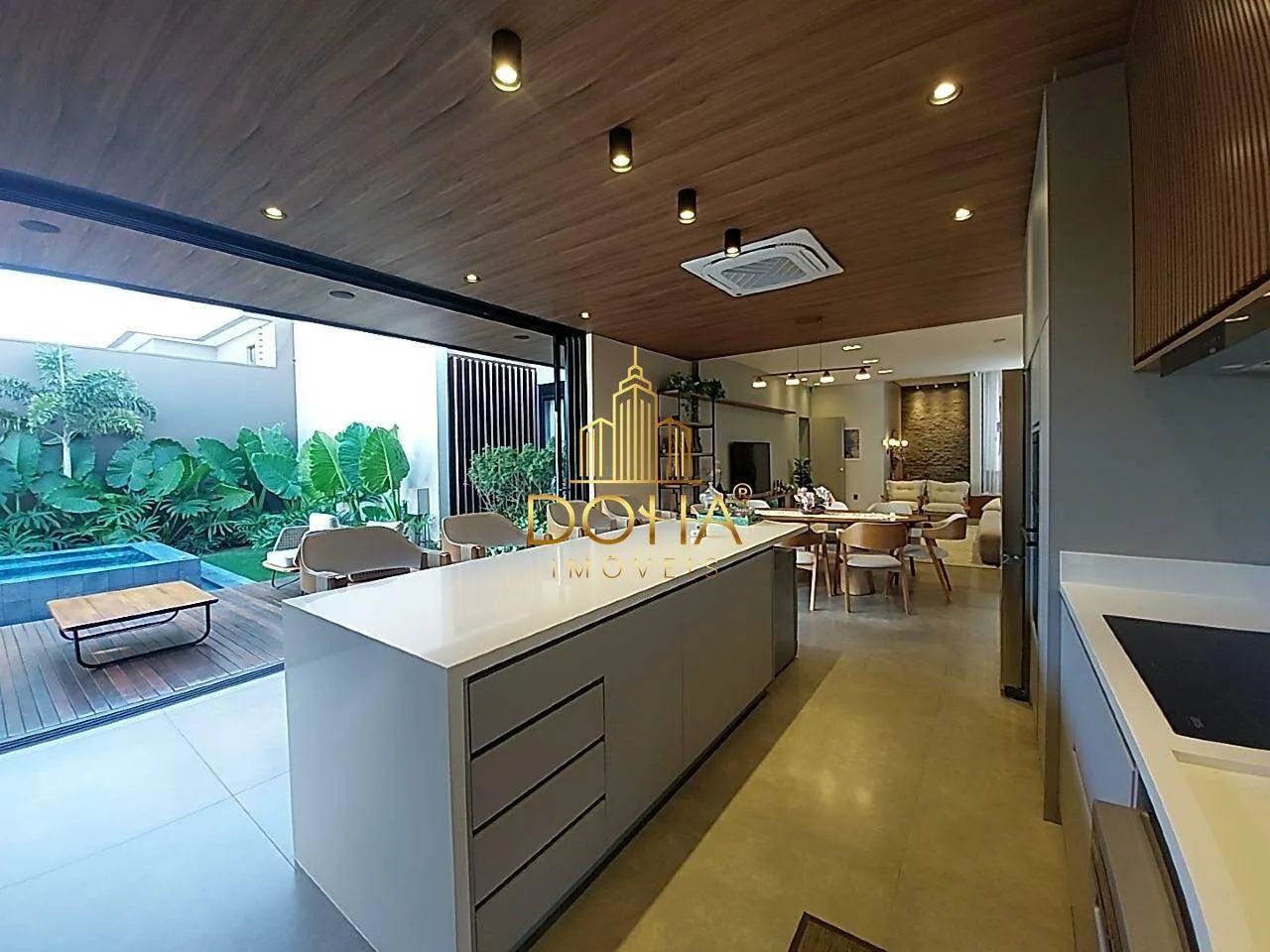 CASA TÉRREA COM 3 SUÍTES - ALTO PADRÃO - Foto 4