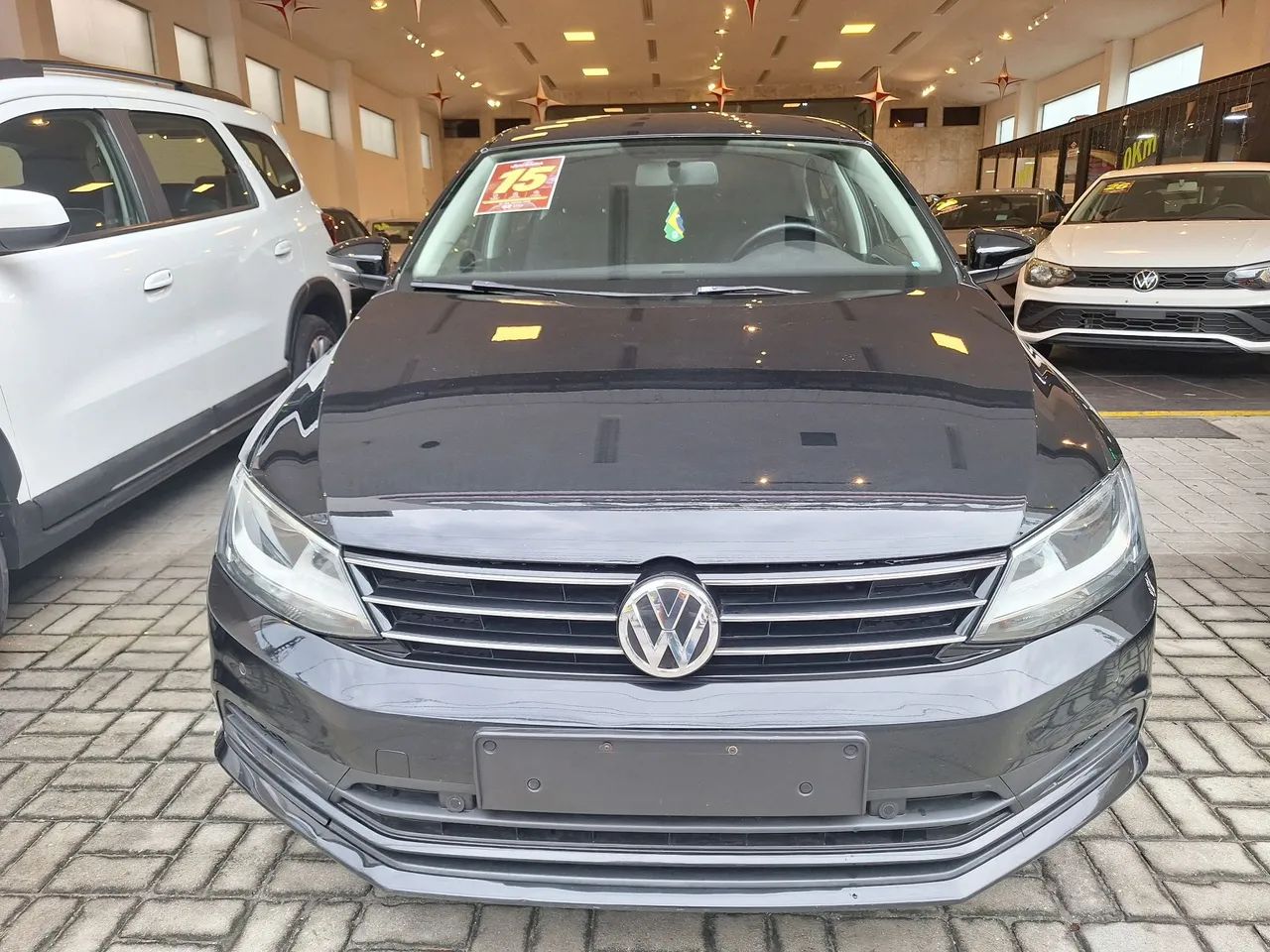 Volkswagen Jetta COMFORTLINE 2.0 8V FLEX 2015