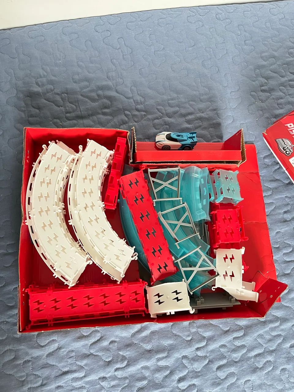 Pista com carrinho eletrônico- Pilha - Foto 4