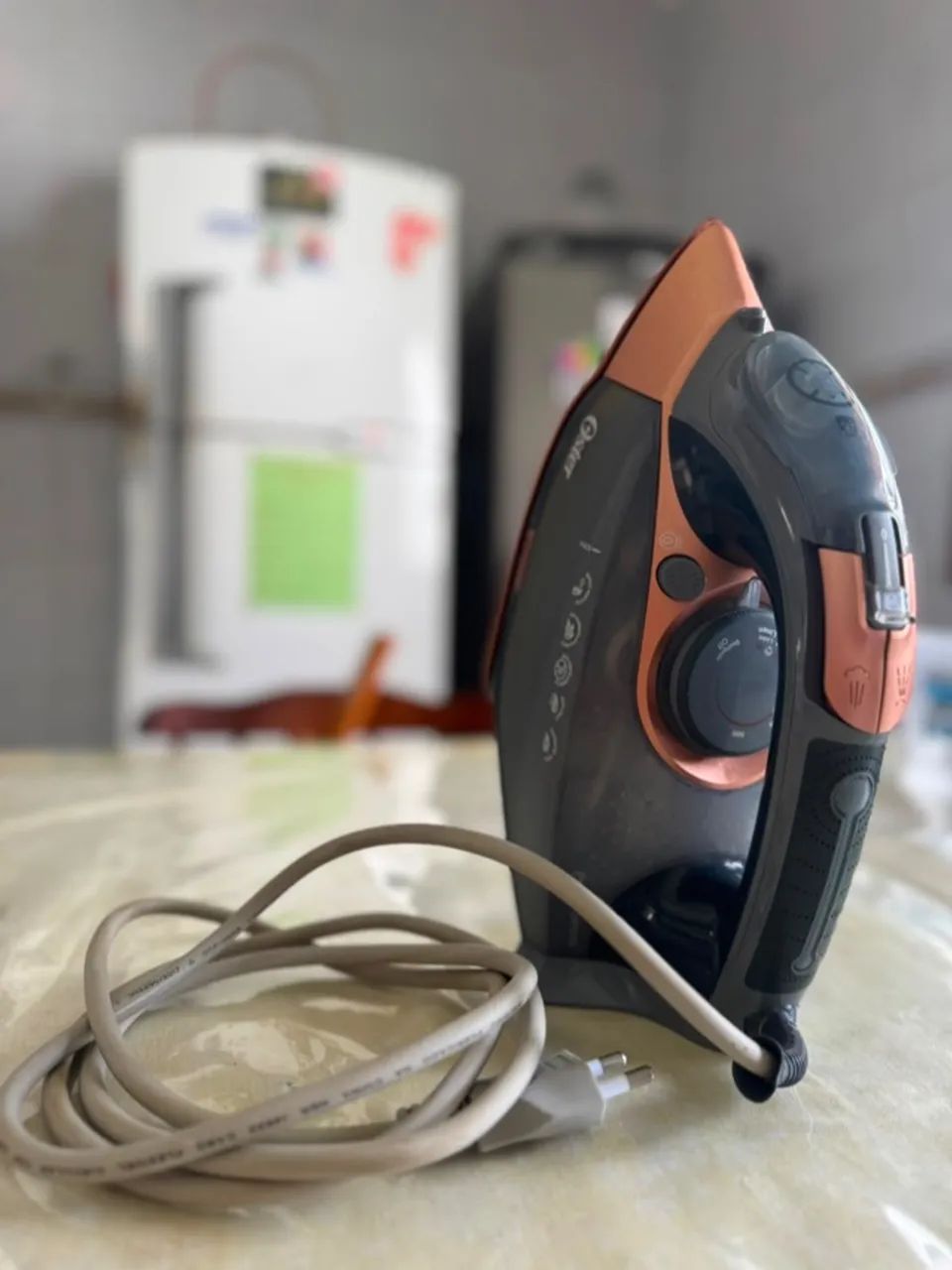 Ferro de passar Oster 220V