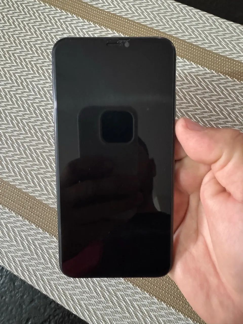 Vendo IPhone XS MAX Muito novo - Foto 2
