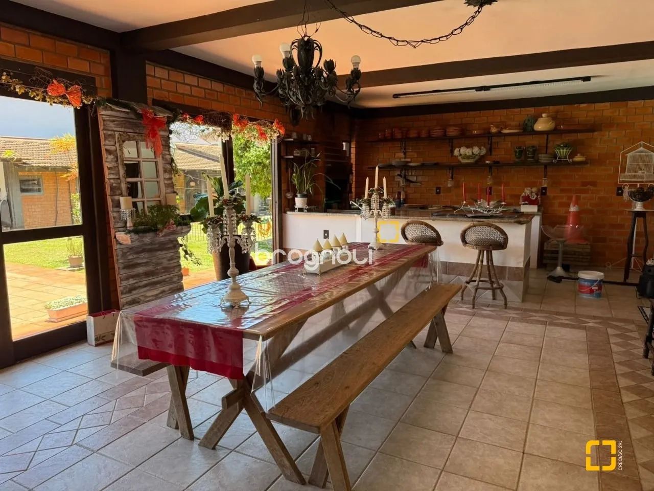 Casa com 5 quartos, 2 suítes, com piscina, no Parque São Jorge, Florianópolis - Foto 5