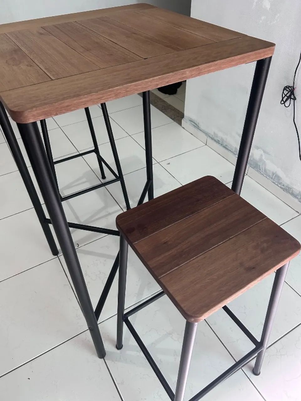 Mesa Bistrô Tok Stok com 2 banquetas  - Foto 3