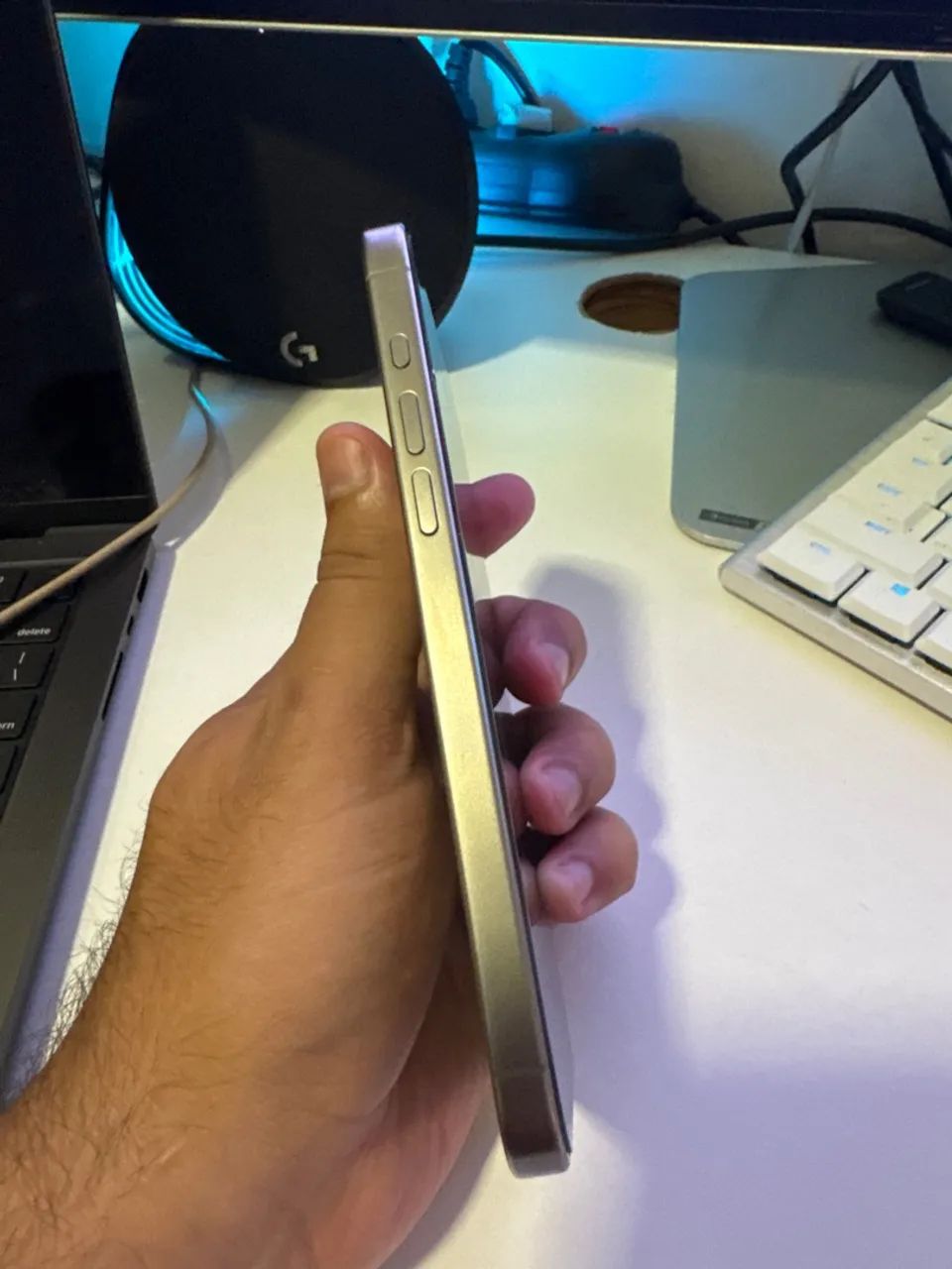 iPhone 15 Pro Max 256Gb ( super conservado e caixa original)  - Foto 4