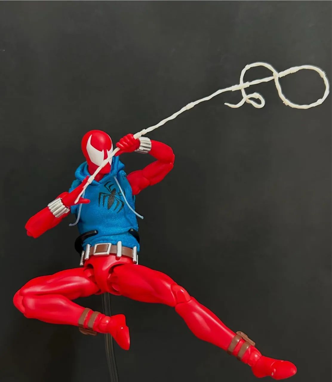 Scarlet Spider Mafex Original - Sem detalhes - Foto 3