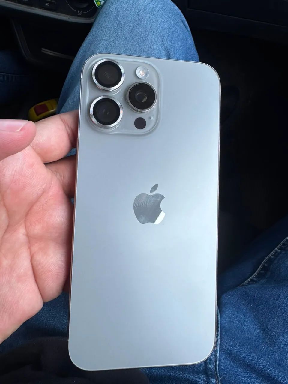 iPhone 16 pro Max sem marcas de uso  - Foto 5