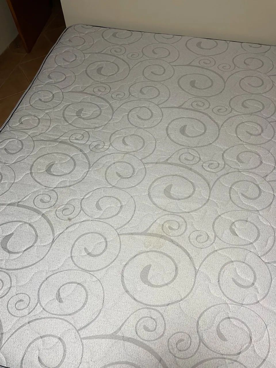 Cama com colchão  - Foto 3