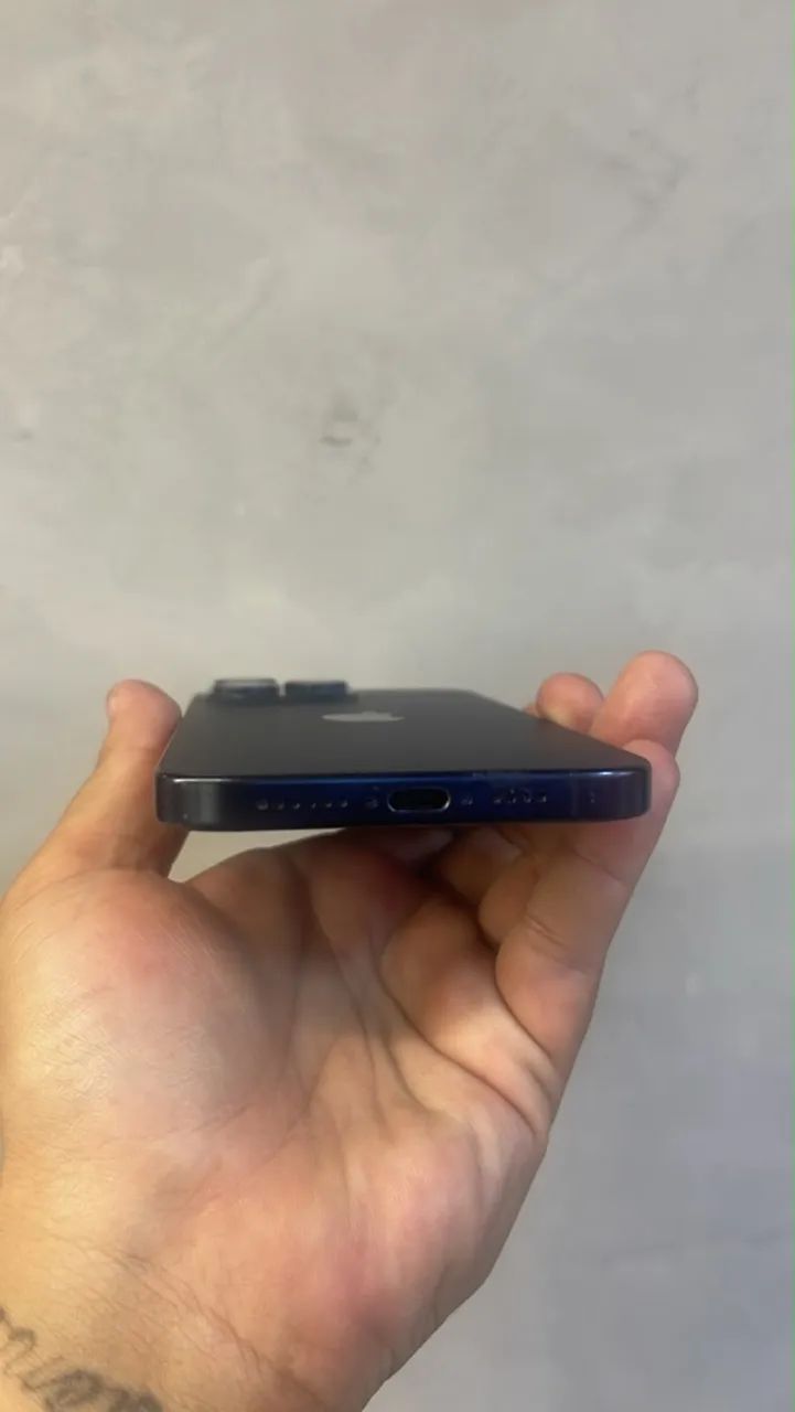 iPhone 15 pro max 256 Azul - Foto 4