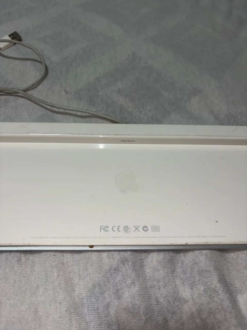 Teclado Apple USB A1243 com teclado numérico - Foto 3