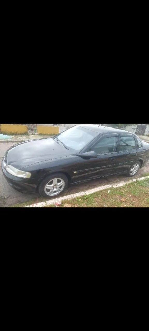 Chevrolet Vectra Vectra CD 2.2 16V / 2.0 16V Mec./Aut. 2001