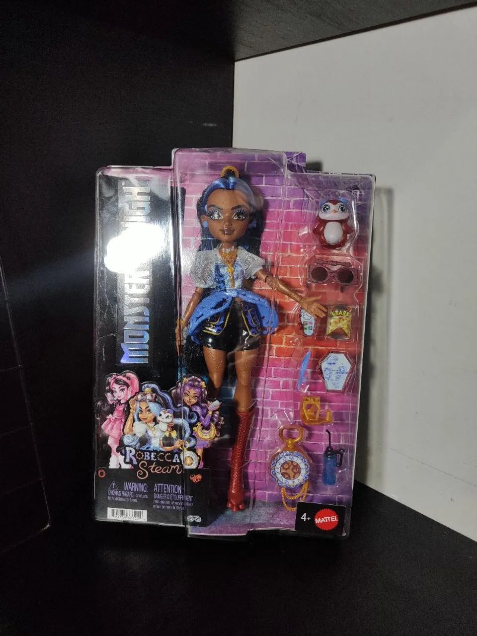 Boneca Monster High Robecca Steam Básica Core Refresh Lacrada  - Foto 2