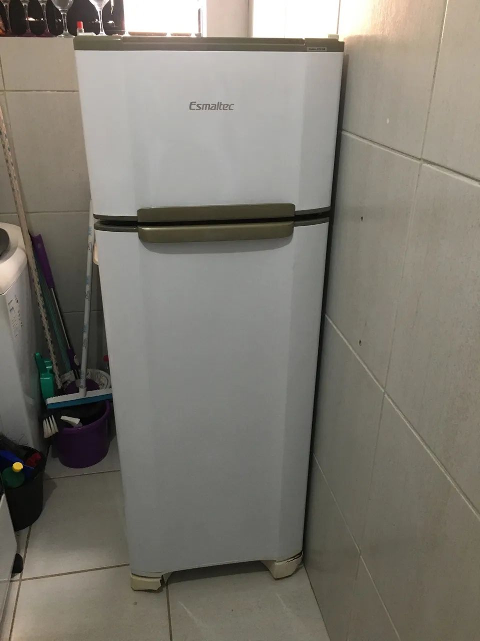 Geladeira 999,00