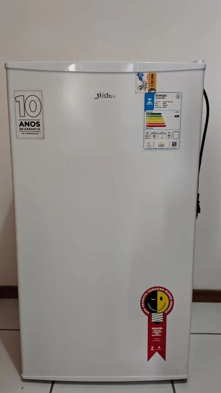 Frigobar Midea 93 litros com garantia