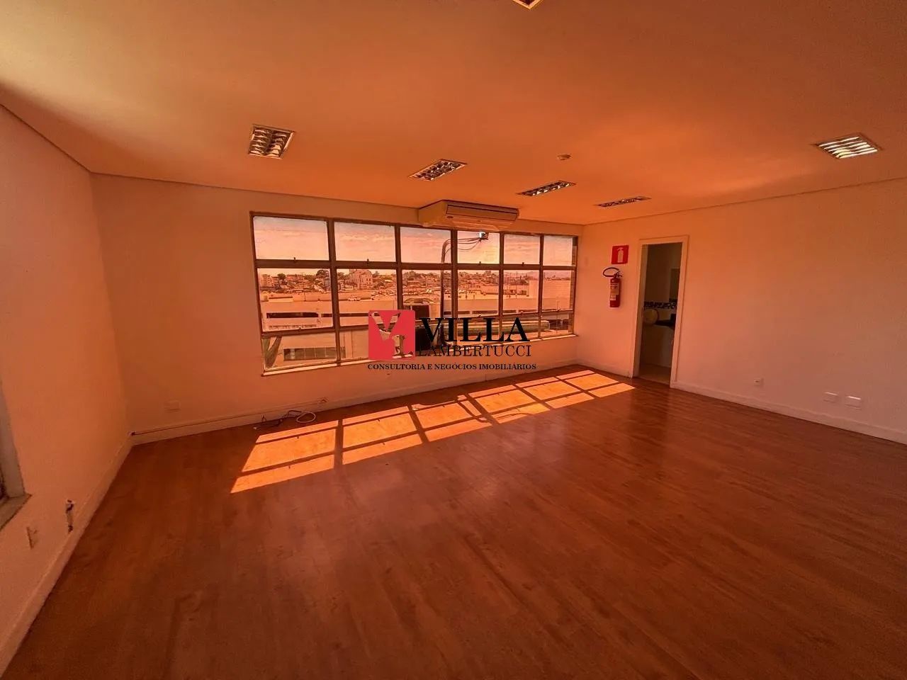 Ótimo conjunto de salas 102m² no Santa Efigênia - Foto 2