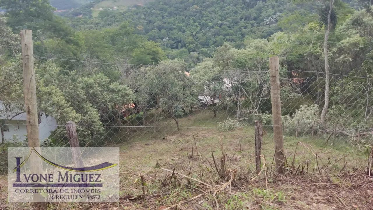 Terreno em Araras - Petrópolis, RJ