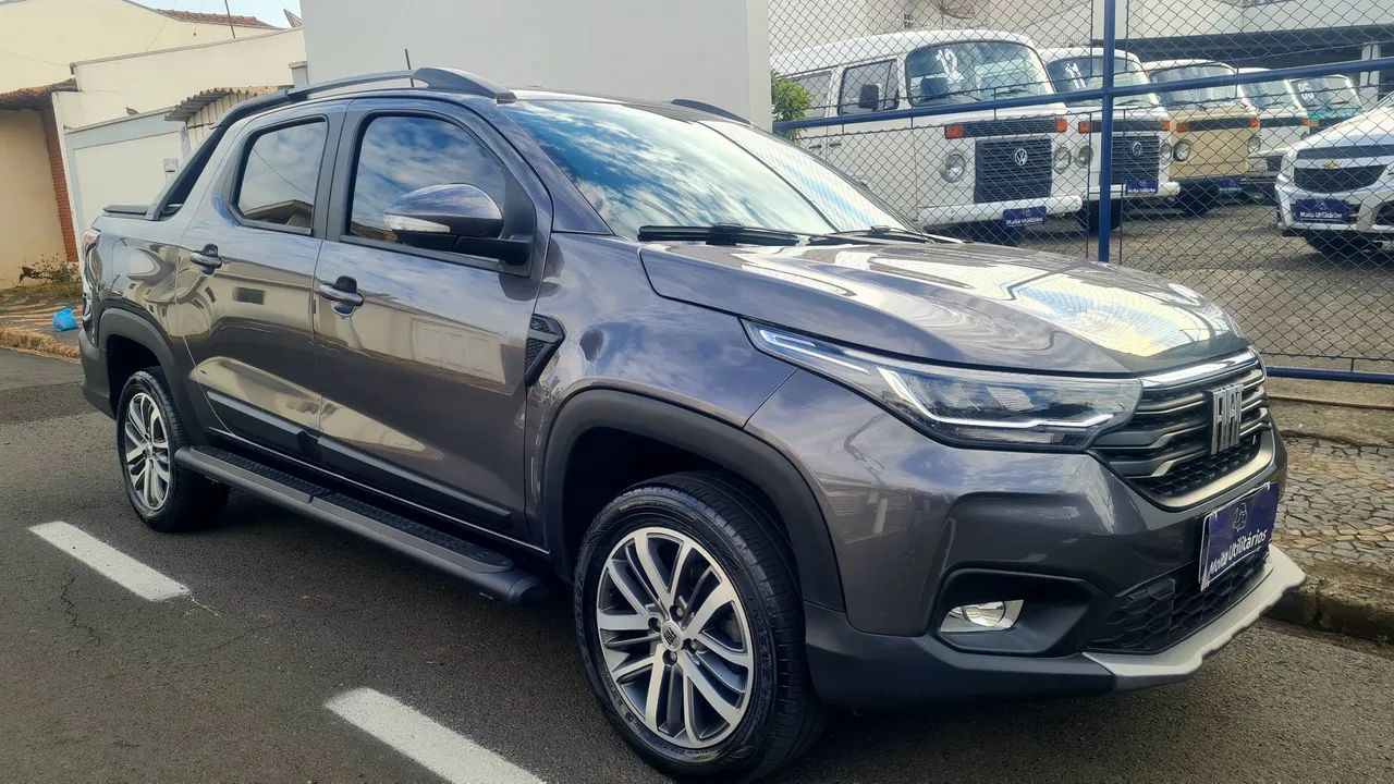 Fiat Strada Volcano 1.3 Flex 8V CD 2023 - Foto 3