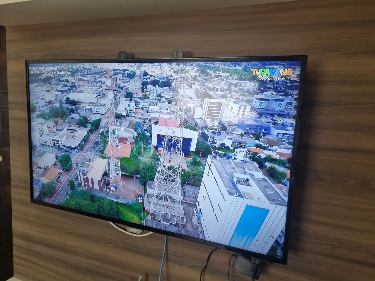 Vendo tv Philips 40 polegadas  - Foto 3