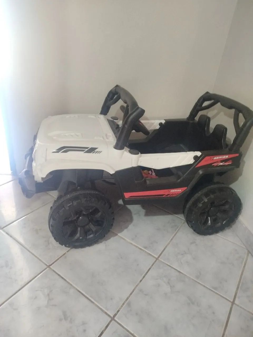 Jipe elétrico infantil - Foto 3